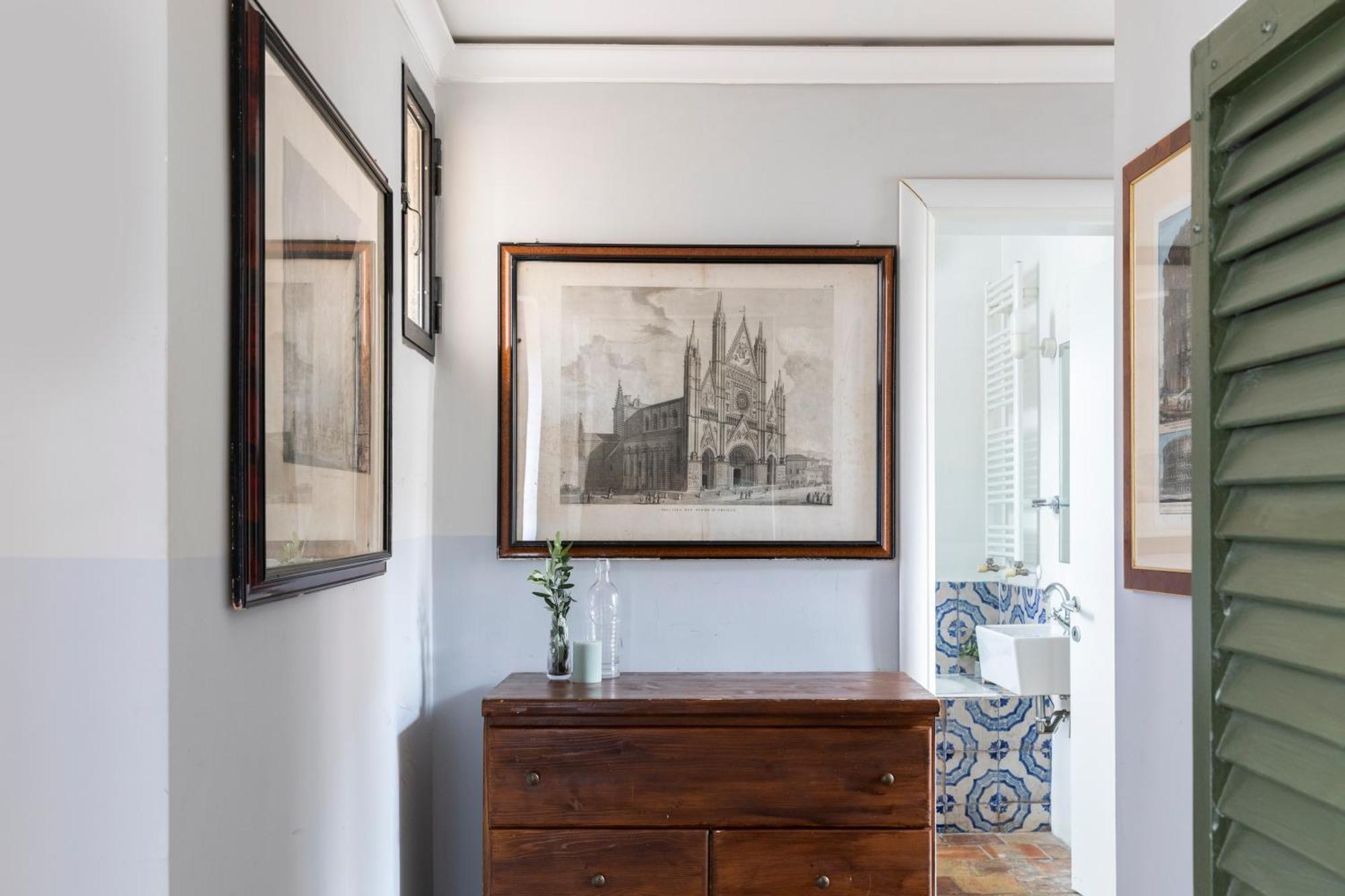 Colosseo Apartment- Heart Of Rione Monti Rome Exterior photo